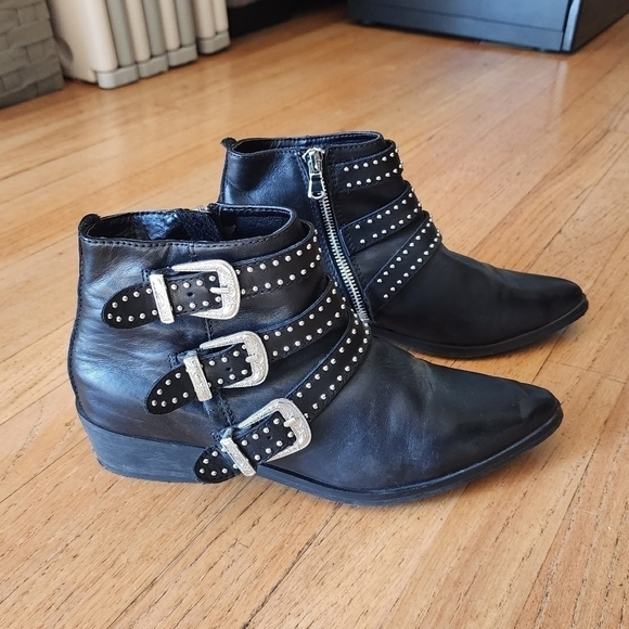 Aqua Blane Studded Buckle Leather Western Booties size 8.5 - Picture 1 of 9
